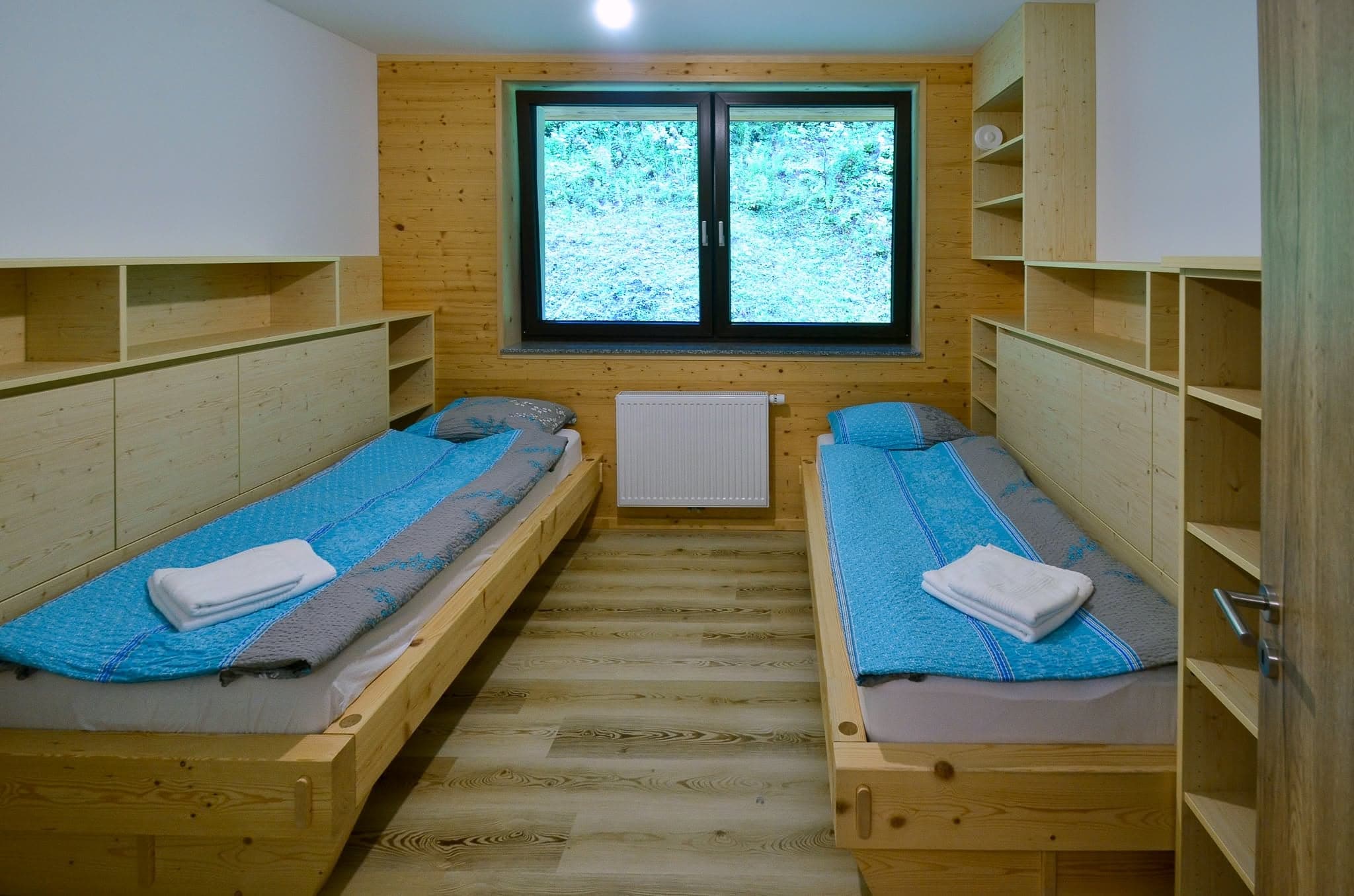 Apartmán 5: Pokoj se dvěma samostatnými postelemi