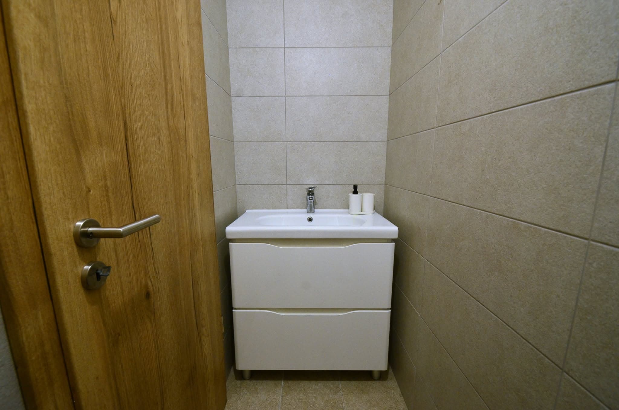 Apartmán 5: Umyvadlo v koupelně